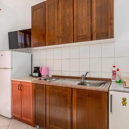 Lovely In With Kitchen * Jurandvor