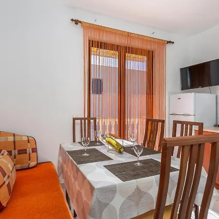 Apartment Lovely In With Kitchen *